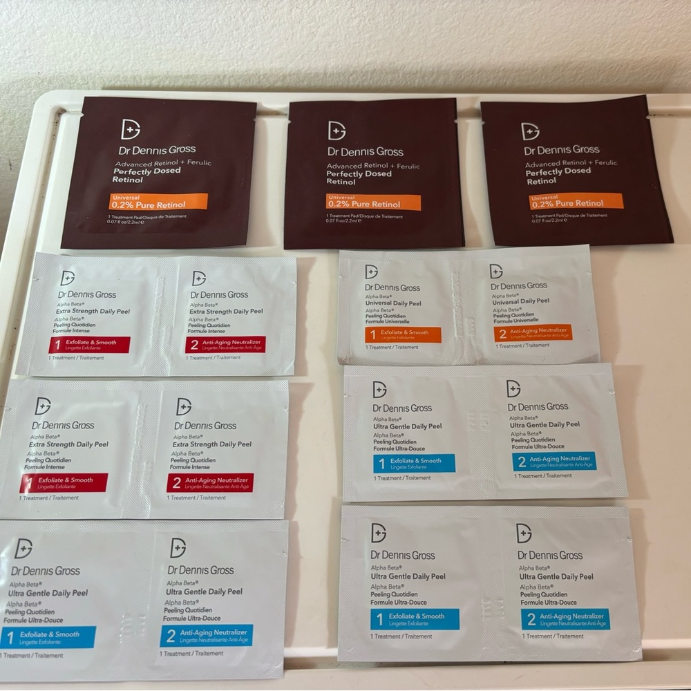 Dr Dennis Gross Lot Including Perfectly Dosed Retinol & 3 Different Daily Peels